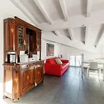 Antica Residenza I Ronchi Di アパートホテル 4*