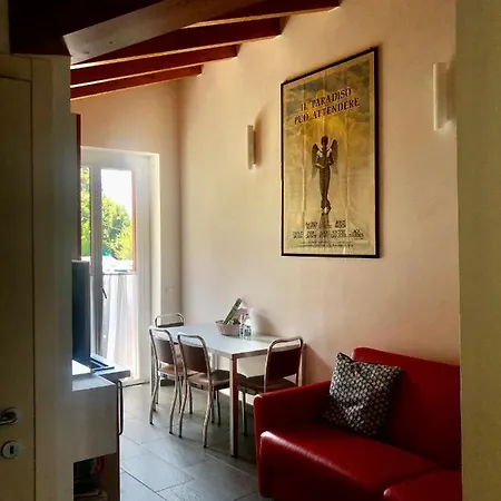 Antica Residenza I Ronchi Di Apartmanhotel