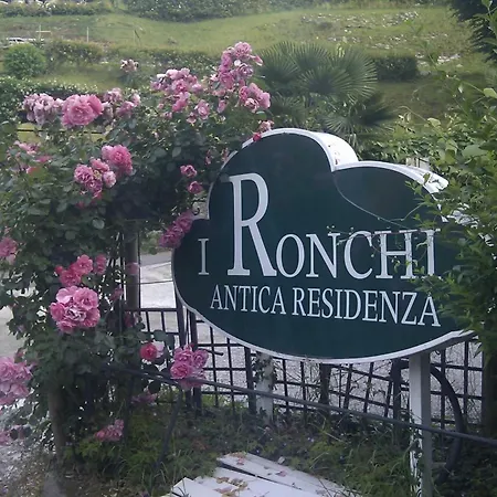 מלון דירות Antica Residenza I Ronchi Di בלאג'יו