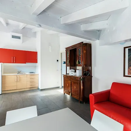 Antica Residenza I Ronchi Di מלון דירות 4*