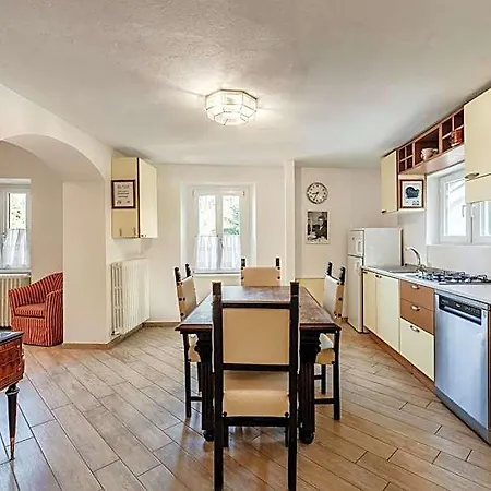 Antica Residenza I Ronchi Di 4*