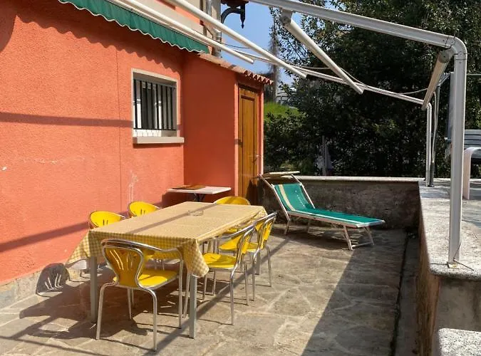 Apartmanhotel Antica Residenza I Ronchi Di 4*